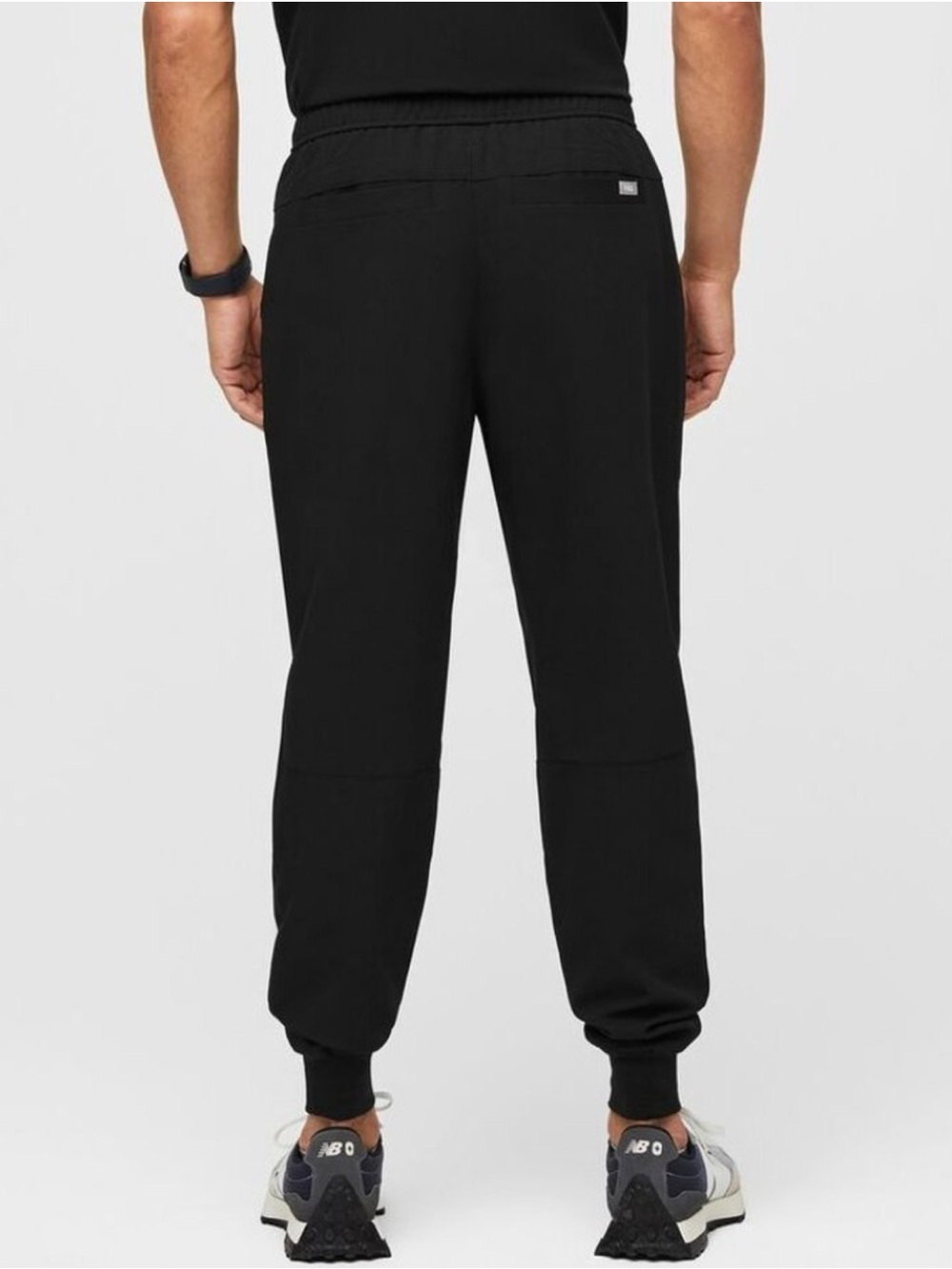 Figs Men’s Tansen Black Jogger Scrub Pants Size L - Picture 2 of 9